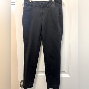Slim Ankle black women's pants size 6. Nine West brand.